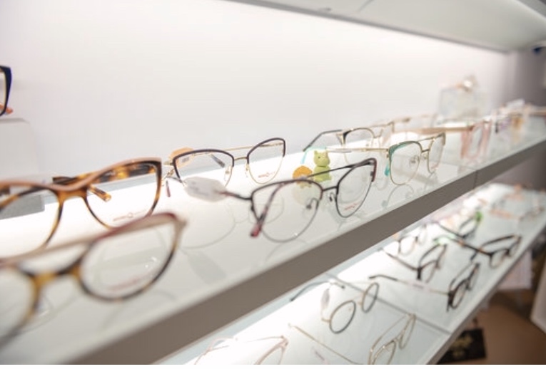 une offre incroyable sur les verres Kokad progressifs à Nice chez votre opticien JOANNY